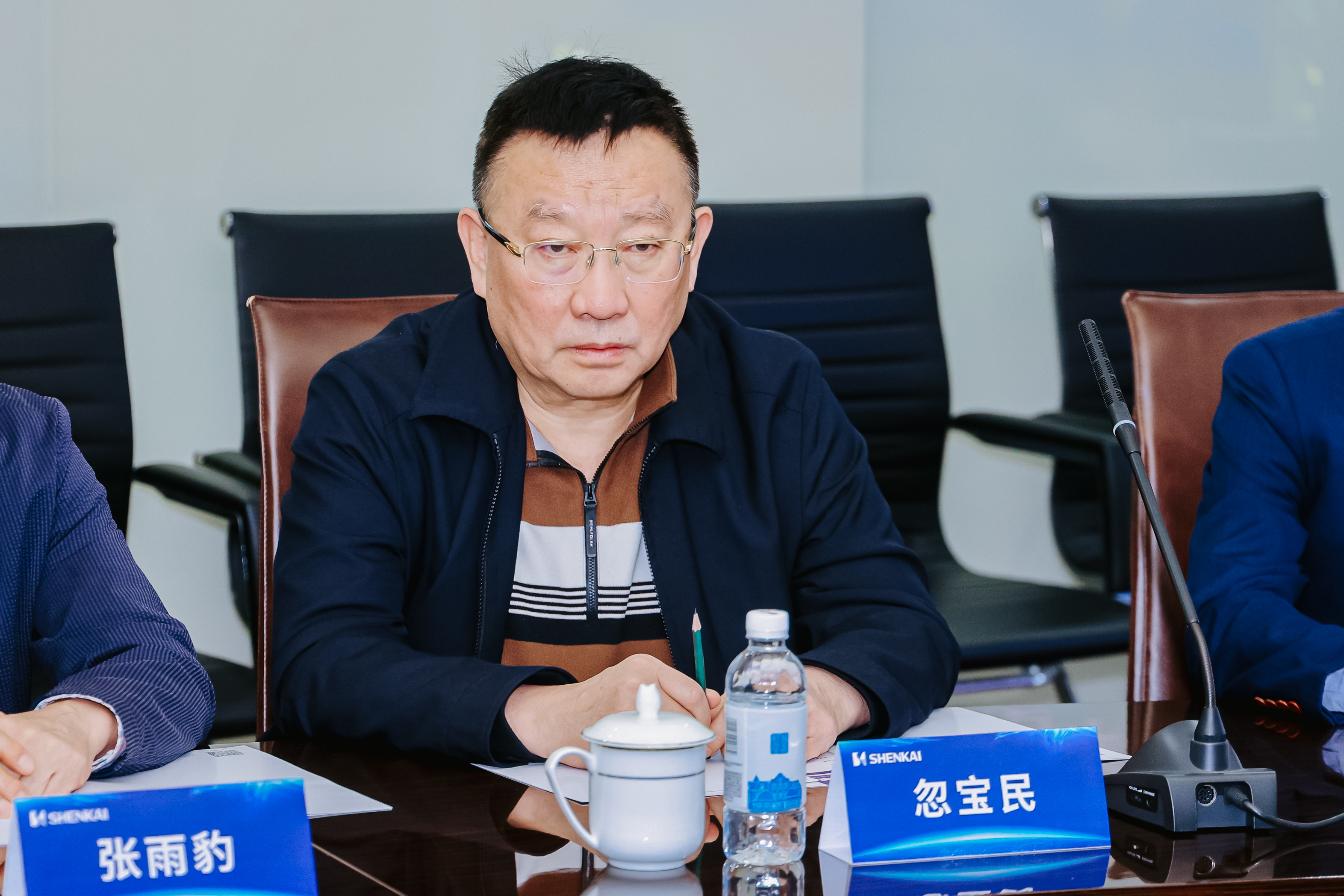 中石協劉宏斌會長一行蒞臨神開參觀考察(圖7) 中石協劉宏斌會長一行蒞臨神開參觀考察(圖7)