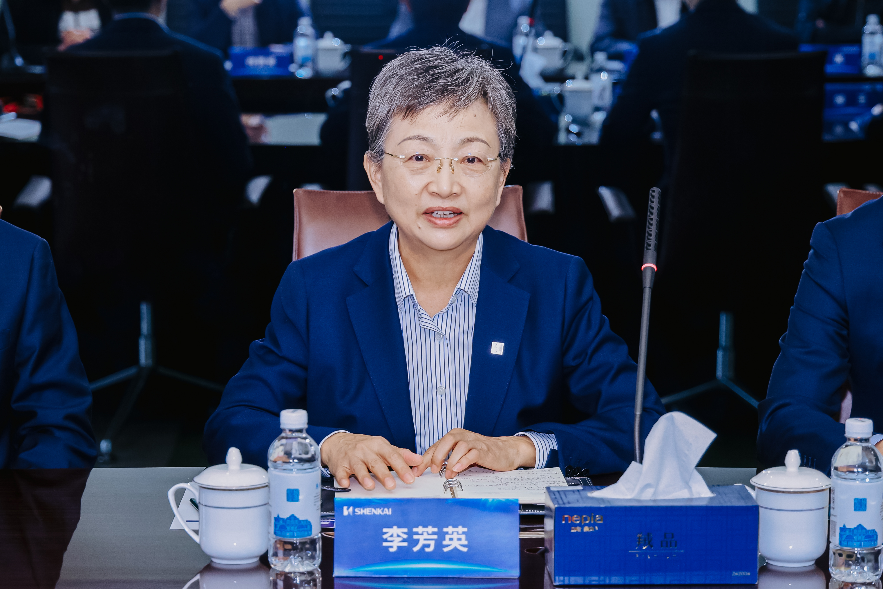 1李芳英.jpg 1李芳英.jpg